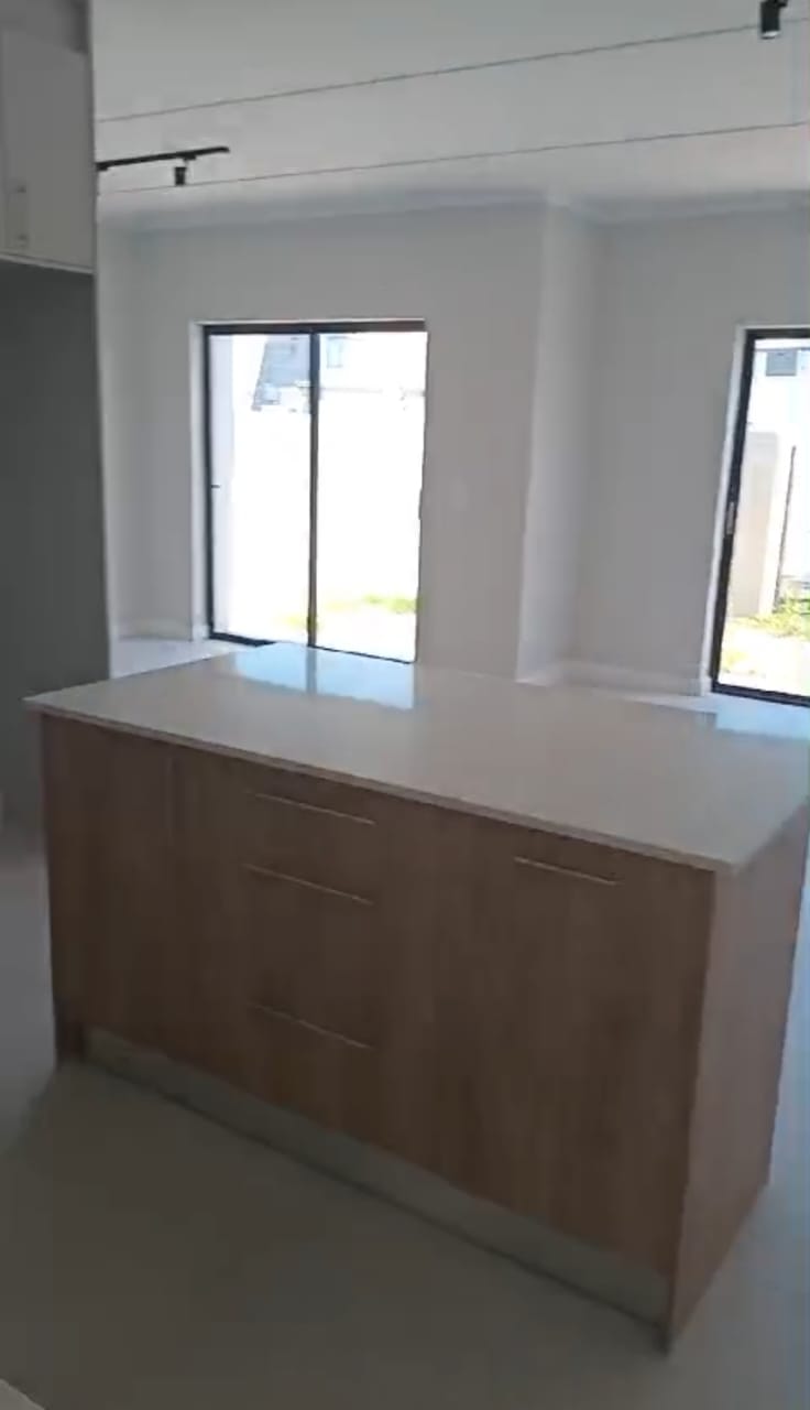 3 Bedroom Property for Sale in Sandown Western Cape